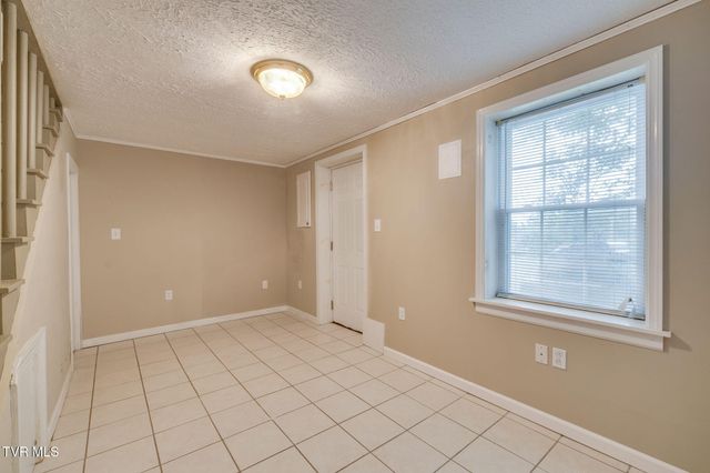 110 East Park Drive, Kingsport, TN 37660