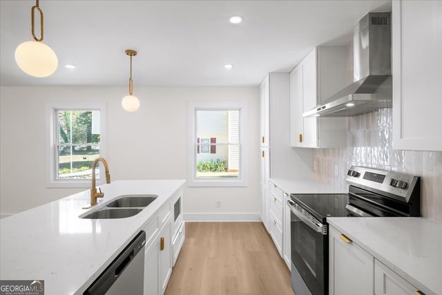 713 Pine Chase Court, Lawrenceville, GA 30043