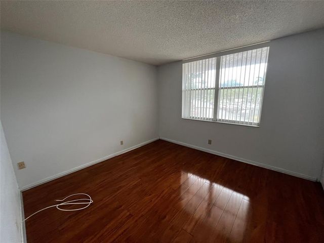 14747 Cumberland Drive 206, Delray Beach, FL 33446