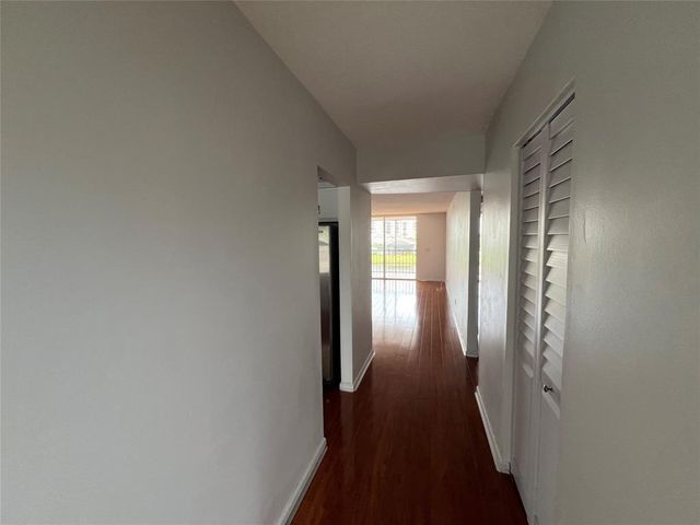 14747 Cumberland Drive 206, Delray Beach, FL 33446