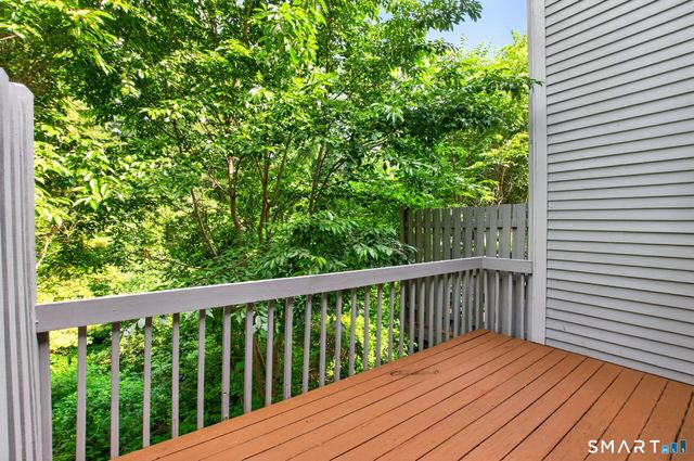11 River Mead 11, Avon, CT 06001