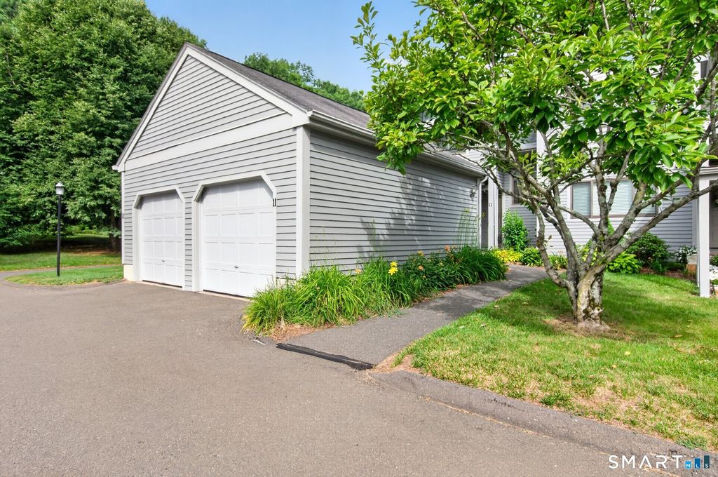 11 River Mead 11, Avon, CT 06001