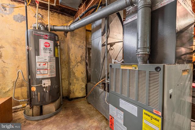 554 BELLVIEW AVE, Clayton, NJ 08312