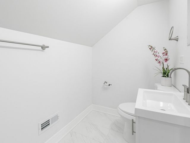 7755 S Wolcott Avenue, Chicago, IL 60620