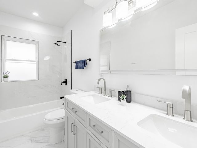 7755 S Wolcott Avenue, Chicago, IL 60620