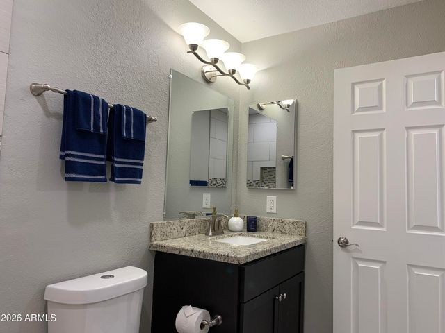 7001 E LOMA LAND Drive, Scottsdale, AZ 85257