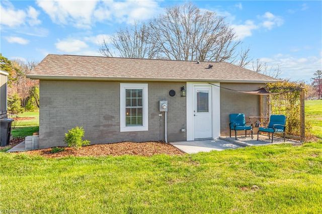 1358 Armstrong Road, Jonesville, NC 28642