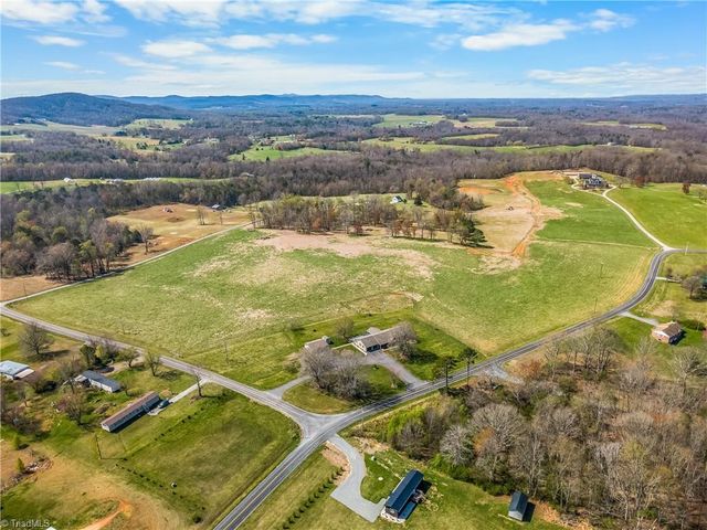 1358 Armstrong Road, Jonesville, NC 28642