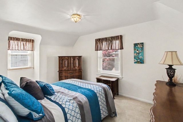 826 Irving Avenue, Royal Oak City, MI 48067