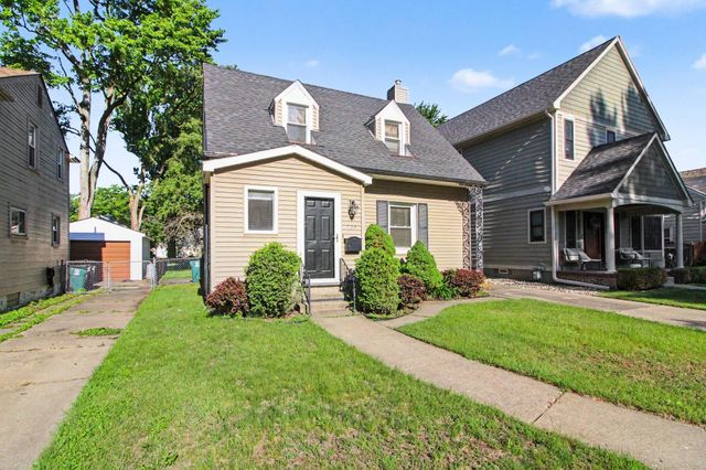 826 Irving Avenue, Royal Oak City, MI 48067
