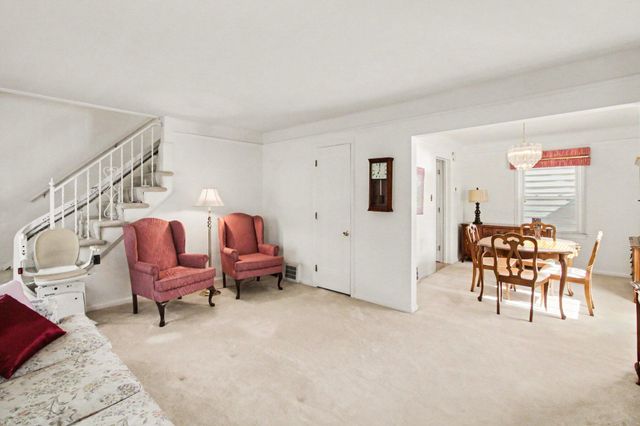 826 Irving Avenue, Royal Oak City, MI 48067