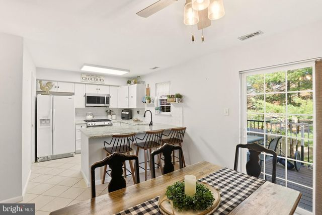 1544 BENJAMIN FRANKLIN CT, Mays Landing, NJ 08330