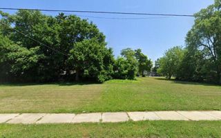 6205 13TH AVENUE, Kenosha, WI 53143