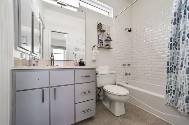 4210 Ghost Crab Lane, Galveston, TX 77554