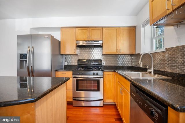 856 N 20TH ST, Philadelphia, PA 19130