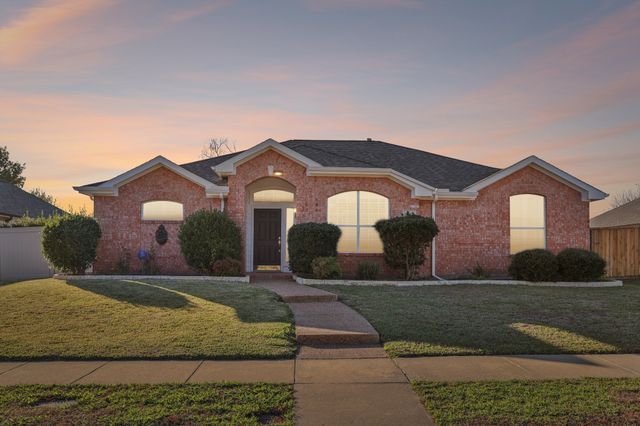 7313 San Carlos Drive, Rowlett, TX 75089