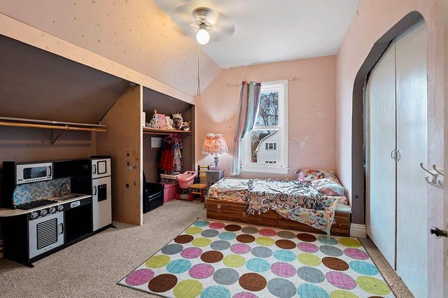 406 OAK STREET, Luxemburg, WI 54217