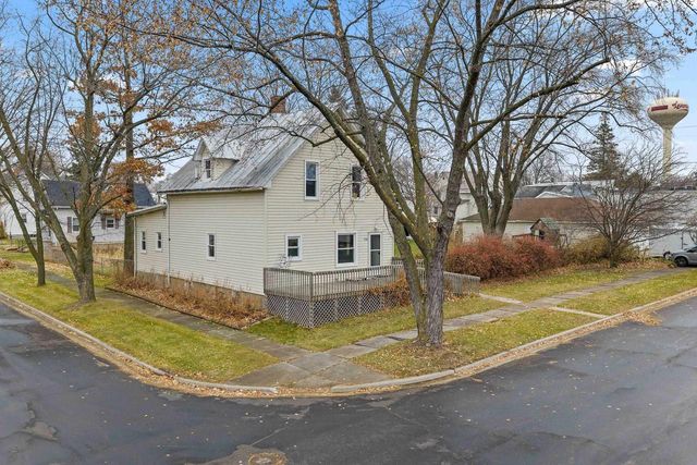 406 OAK STREET, Luxemburg, WI 54217