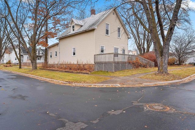 406 OAK STREET, Luxemburg, WI 54217