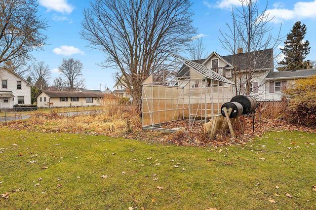 406 OAK STREET, Luxemburg, WI 54217