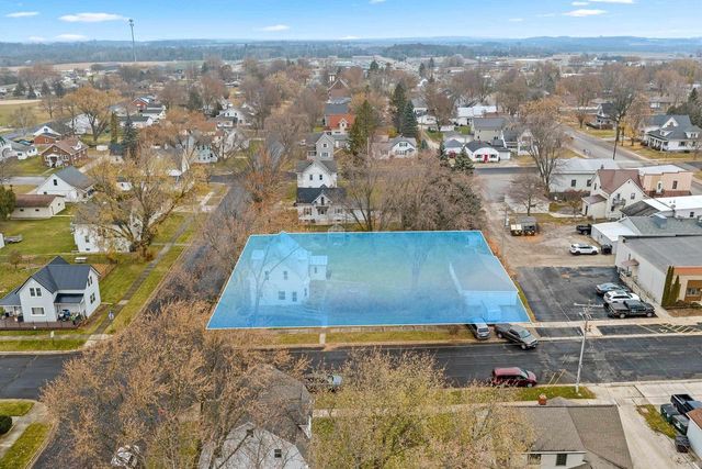 406 OAK STREET, Luxemburg, WI 54217