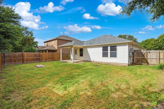 16410 KENTUCKY RDG, Selma, TX 78154