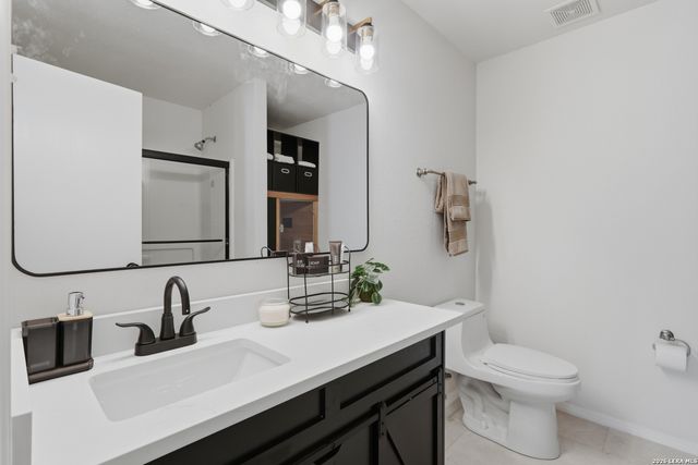 16410 KENTUCKY RDG, Selma, TX 78154