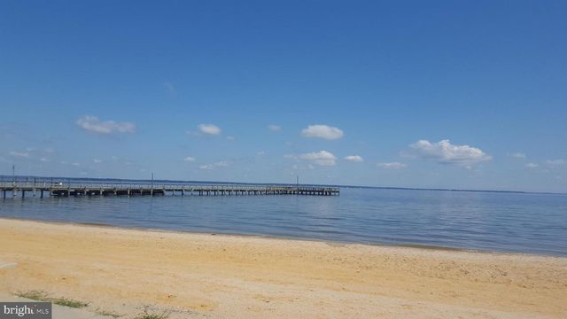 31 6TH ST, Colonial Beach, VA 22443