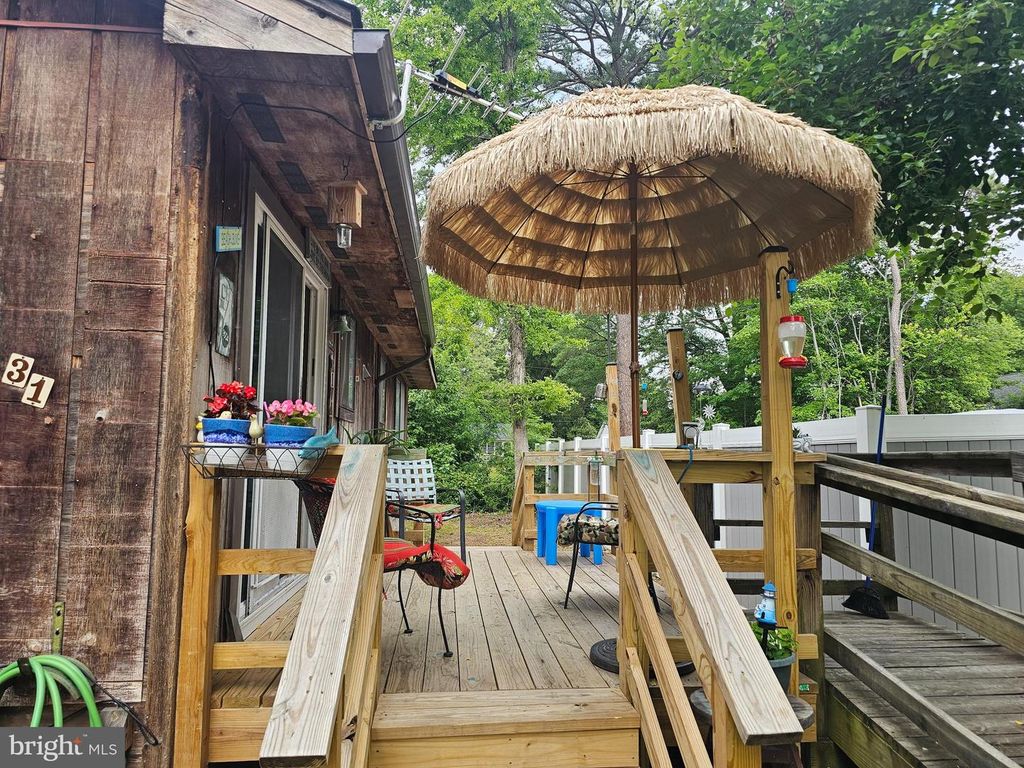 31 6TH ST, Colonial Beach, VA 22443