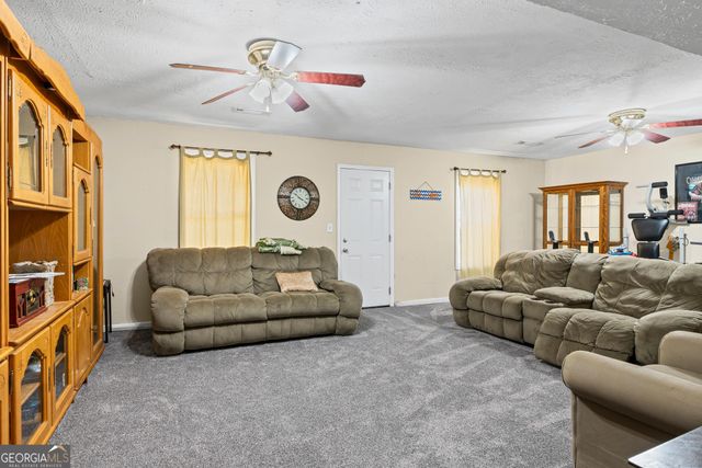 65 Mosswood Trail, Newnan, GA 30265