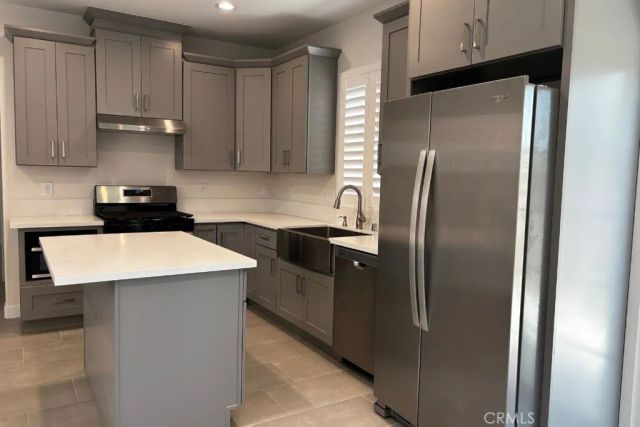 2491 W Harriet B, Anaheim, CA 92804
