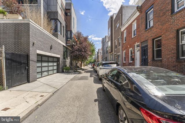 1310 S BANCROFT ST, Philadelphia, PA 19146