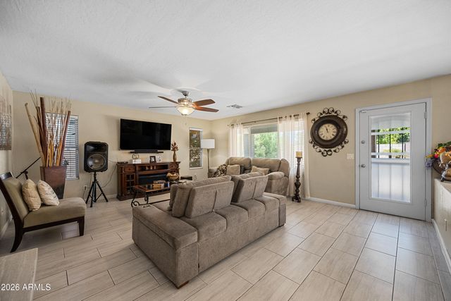 8320 W BERRIDGE Lane, Glendale, AZ 85305