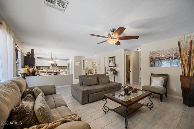 8320 W BERRIDGE Lane, Glendale, AZ 85305