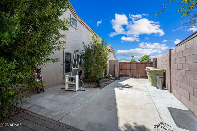8320 W BERRIDGE Lane, Glendale, AZ 85305
