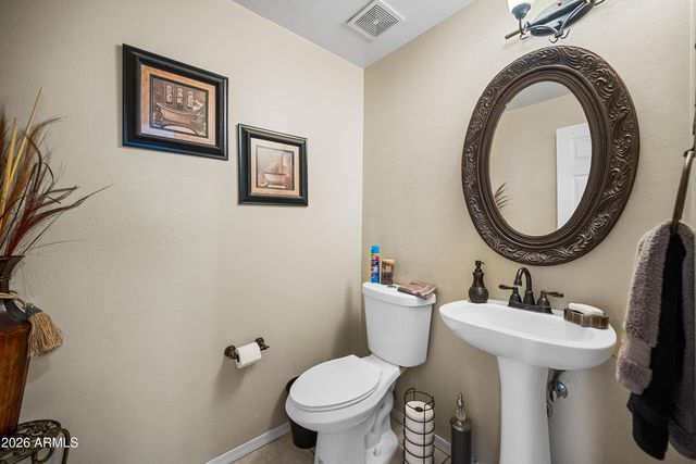 8320 W BERRIDGE Lane, Glendale, AZ 85305