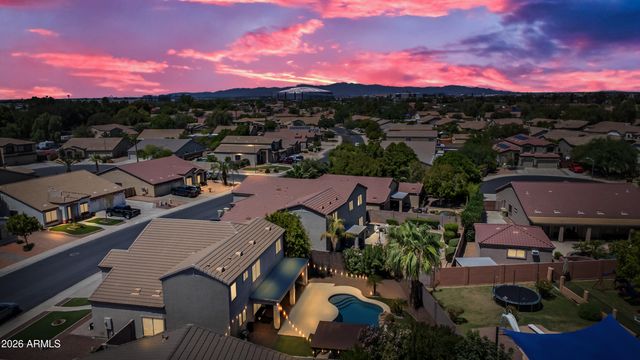 8320 W BERRIDGE Lane, Glendale, AZ 85305