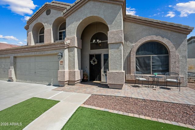 8320 W BERRIDGE Lane, Glendale, AZ 85305