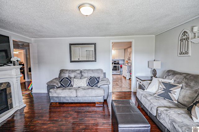 10702 Scale Road, Benton, KY 42025