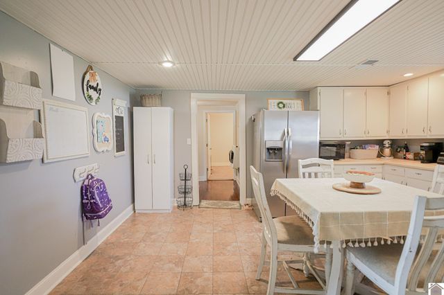 10702 Scale Road, Benton, KY 42025