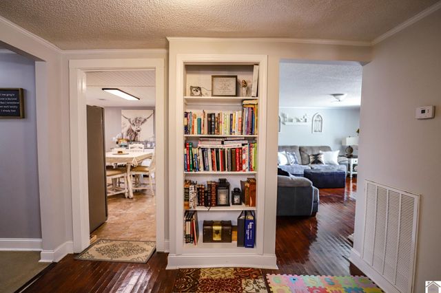 10702 Scale Road, Benton, KY 42025