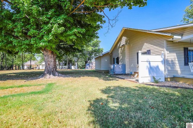 10702 Scale Road, Benton, KY 42025