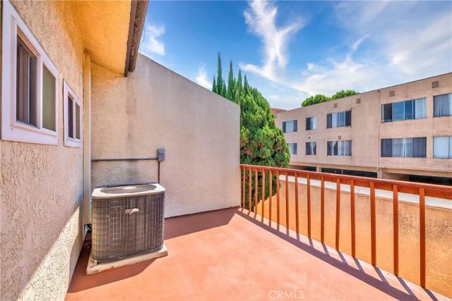 14012 Cerise Avenue, Hawthorne, CA 90250