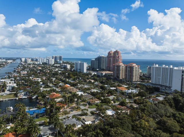 3036 NE 19th Street, Fort Lauderdale, FL 33305