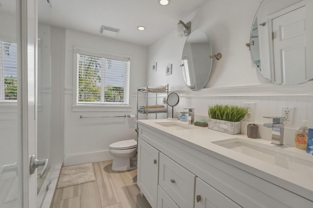 3036 NE 19th Street, Fort Lauderdale, FL 33305