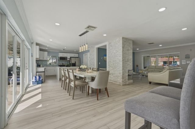 3036 NE 19th Street, Fort Lauderdale, FL 33305