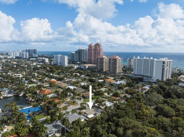 3036 NE 19th Street, Fort Lauderdale, FL 33305