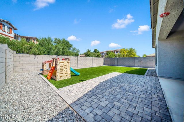 16524 W DESERT MIRAGE Drive, Surprise, AZ 85388