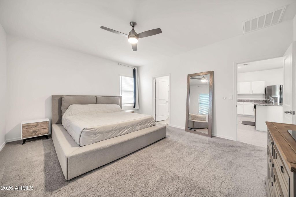 Image 21 of property listing at 16524 W DESERT MIRAGE Drive, Surprise, AZ 85388
