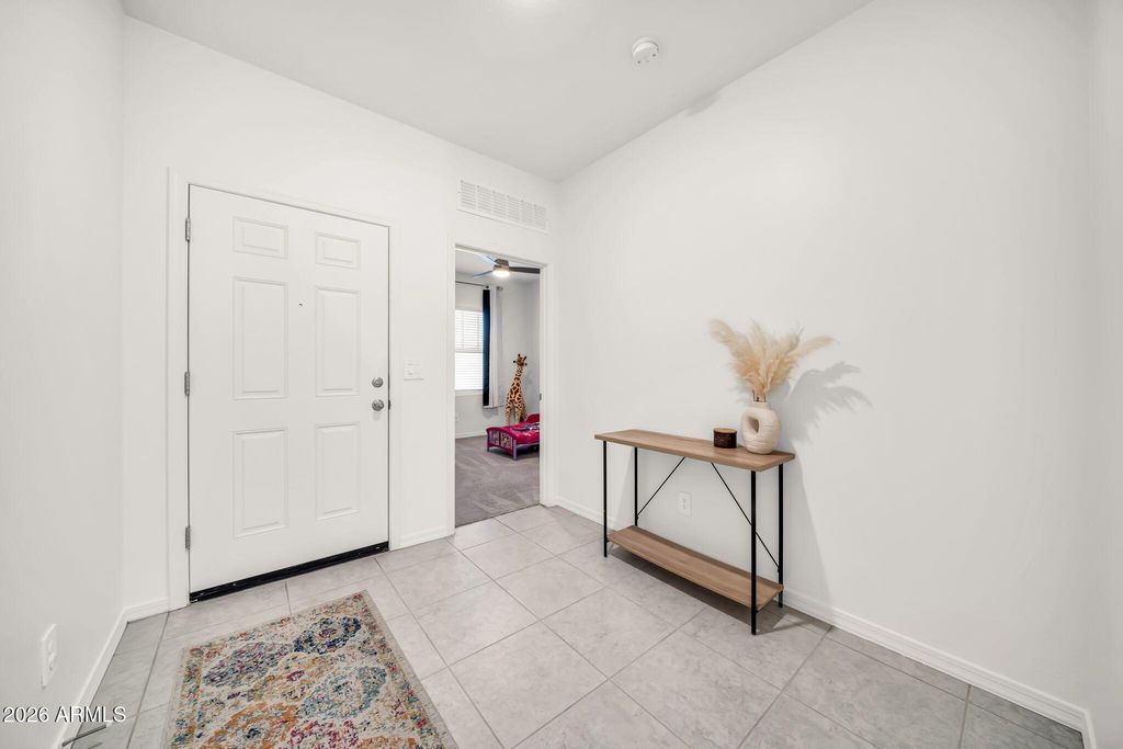 Image 30 of property listing at 16524 W DESERT MIRAGE Drive, Surprise, AZ 85388
